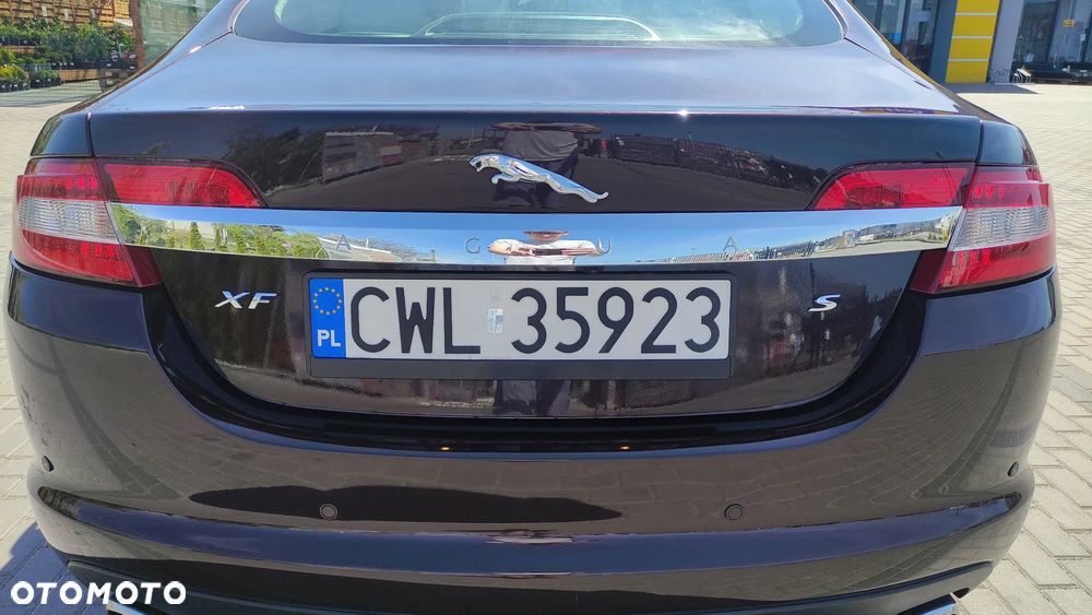 Jaguar XF 3.0 V6 D S Portfolio - 12