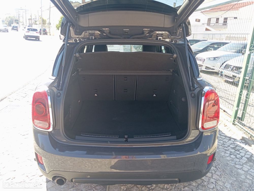 MINI Countryman Cooper SE ALL4 Auto - 24