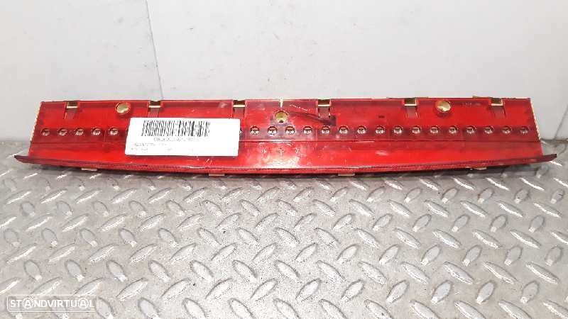 LUZ CENTRAL DE TRAVÃO AUDI A8 3.0 TDI QUATTRO 233CV 2967CC - 1