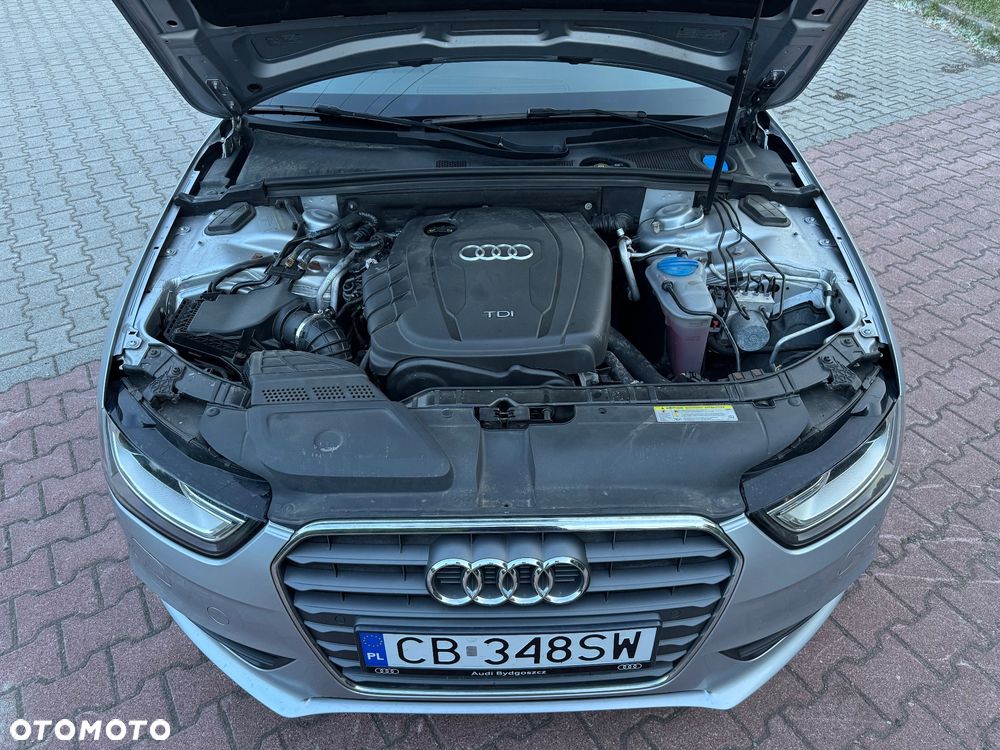 Audi A4 Avant 2.0 TDI Multitronic - 6