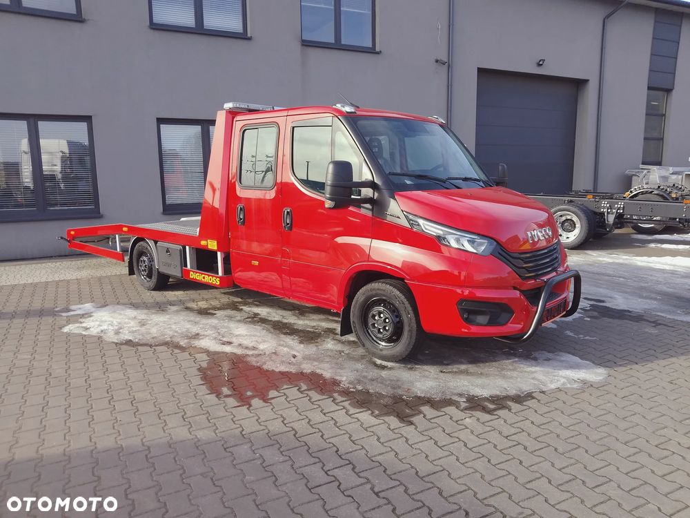 Iveco 35S16D DiGiCROSS