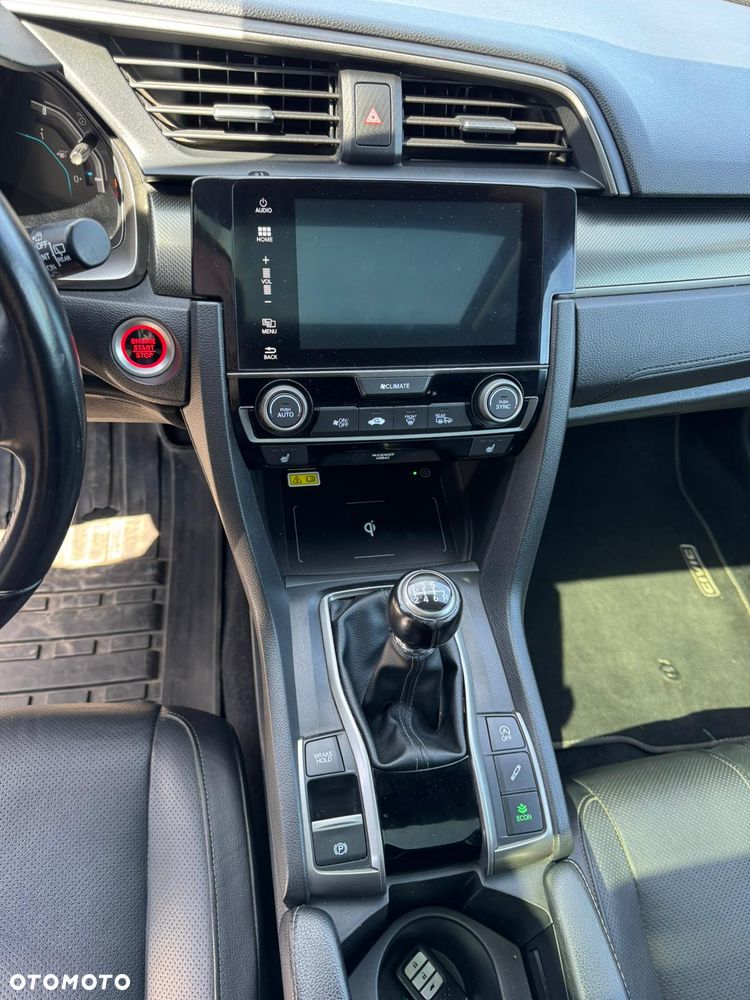 Honda Civic 1.5 i-VTEC Turbo Prestige - 16