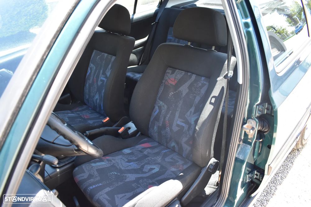VW Golf 1.6 GT - 5