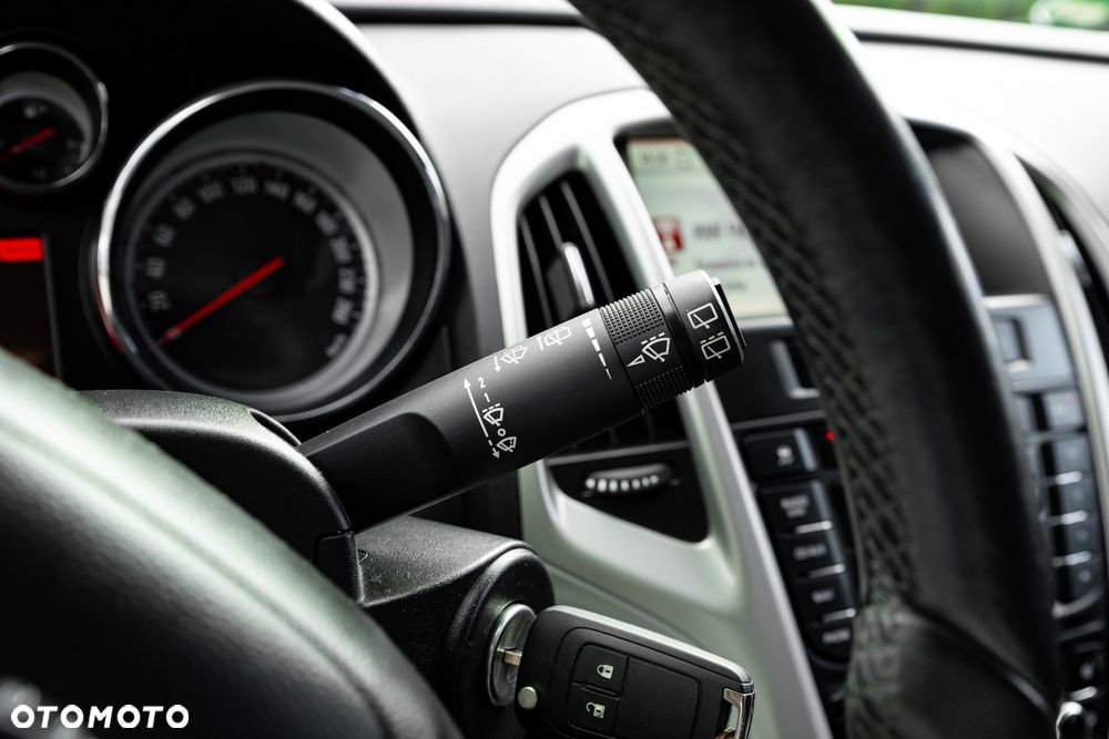 Opel Astra 1.4 Turbo - 32