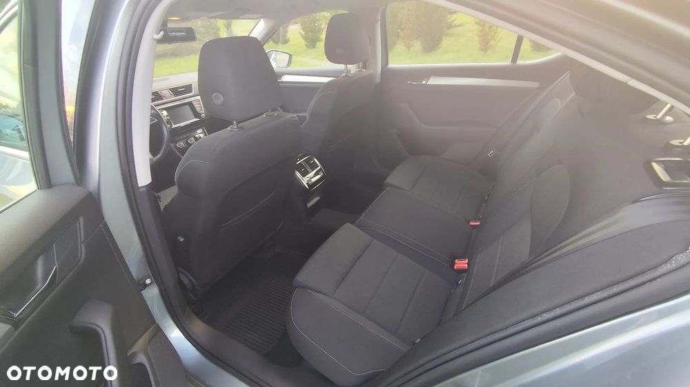 Skoda Superb 1.4 TSI ACT Ambition DSG - 13