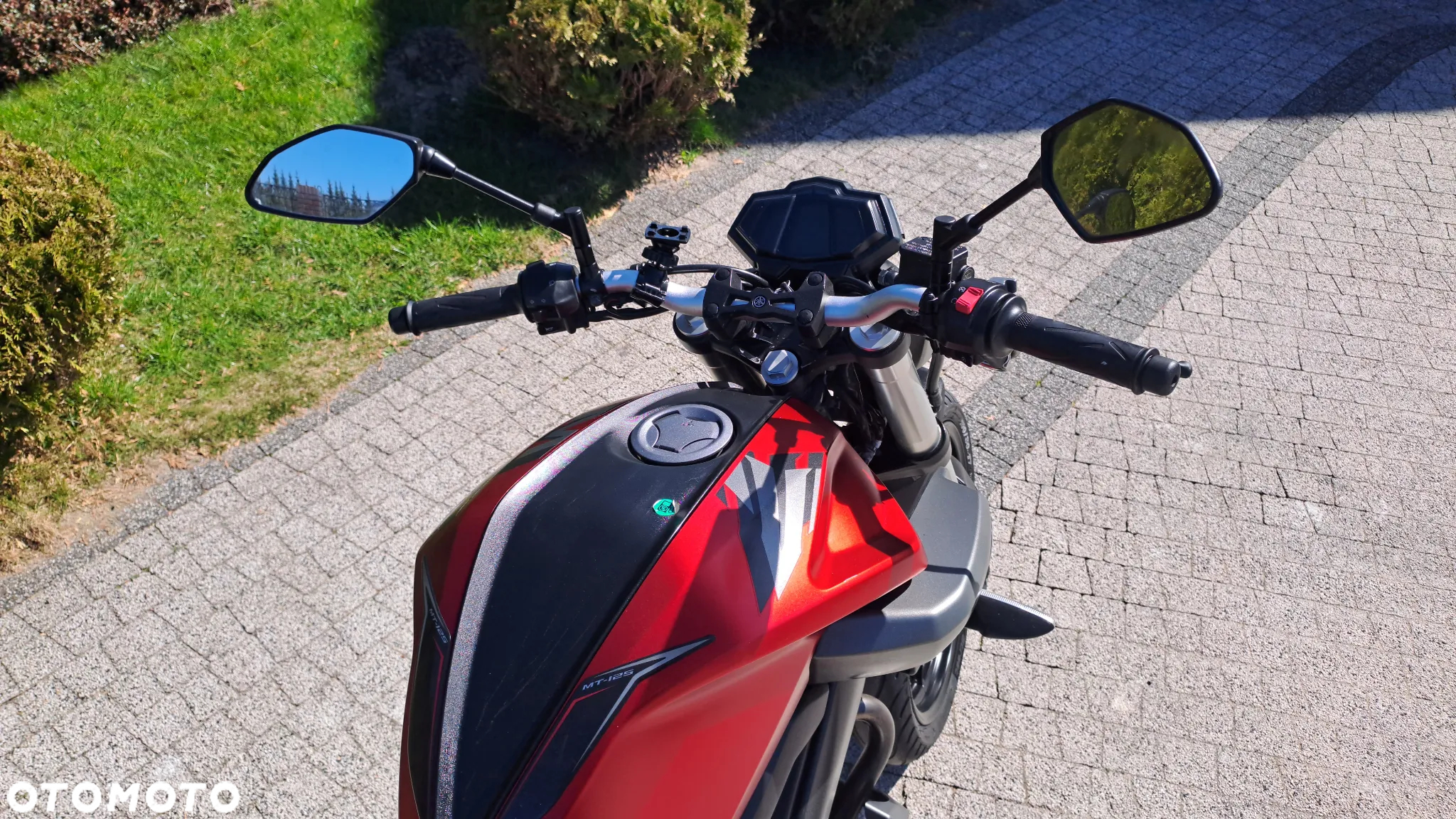 Yamaha MT - 21