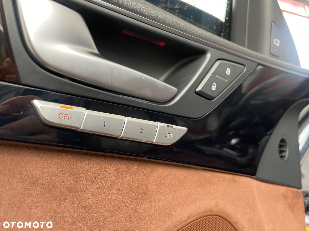 Audi A8 3.0 TFSI L Quattro - 13