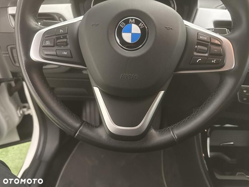 BMW X2 sDrive18i - 13