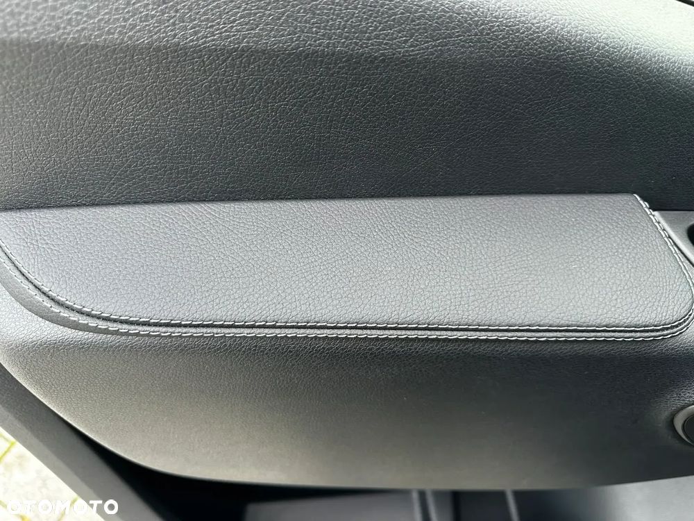 Mercedes-Benz Sprinter - 13