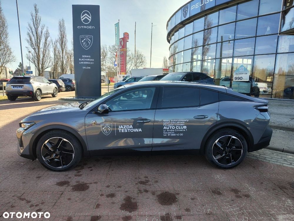 Peugeot 408 - 4