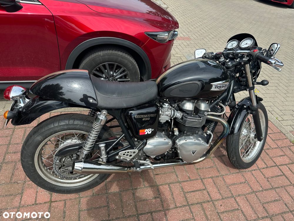 Triumph Thruxton - 4