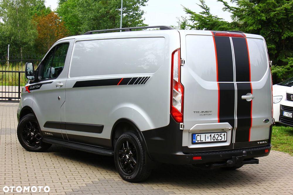 Ford TRANSIT CUSTOM TRAIL 2.0 TDCI 131KM 3 OSOBOWY NAVIGACJA KAMERA FELGI FULL OPCJA STAN PERFEKT FV23% - 7