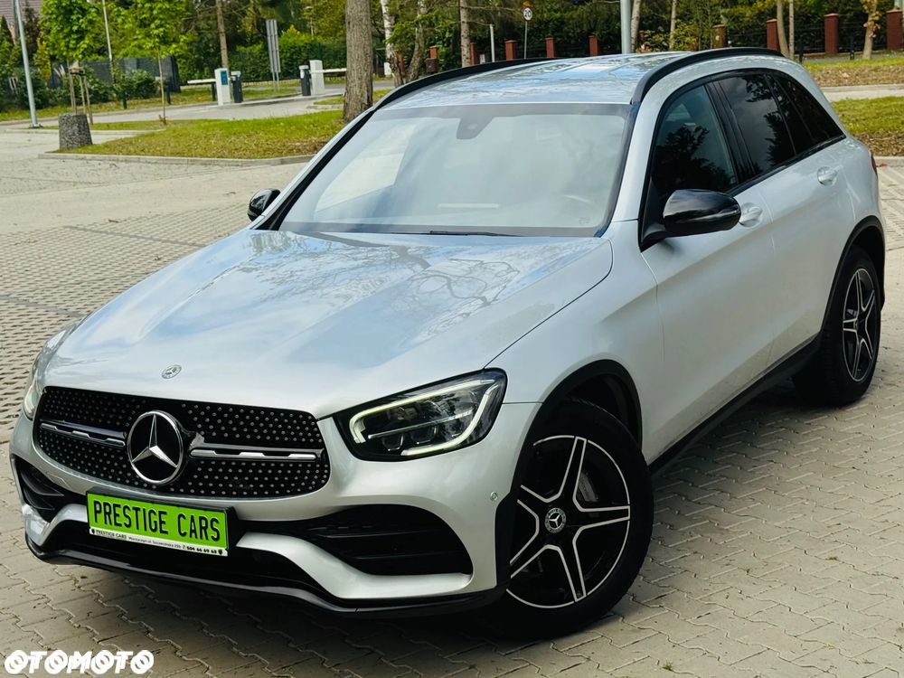 Mercedes-Benz GLC 220 d 4Matic 9G-TRONIC AMG Line Plus - 17