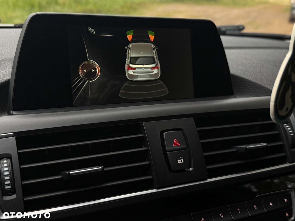 BMW Seria 1 114d - 22