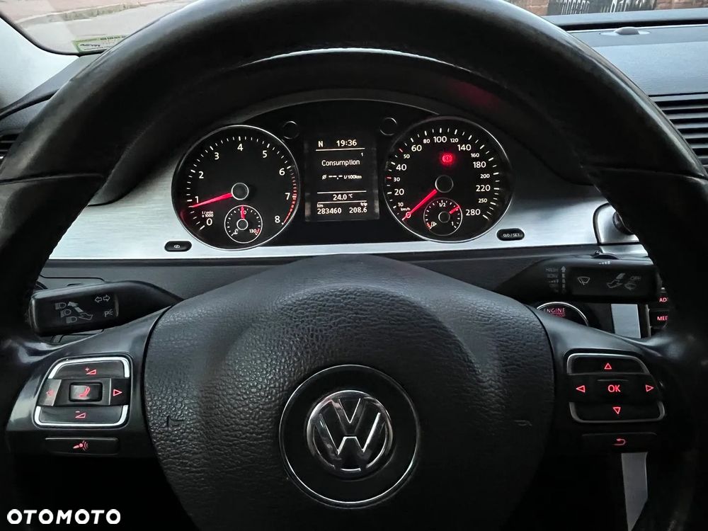 Volkswagen Passat CC 1.8 TSI Individual - 27
