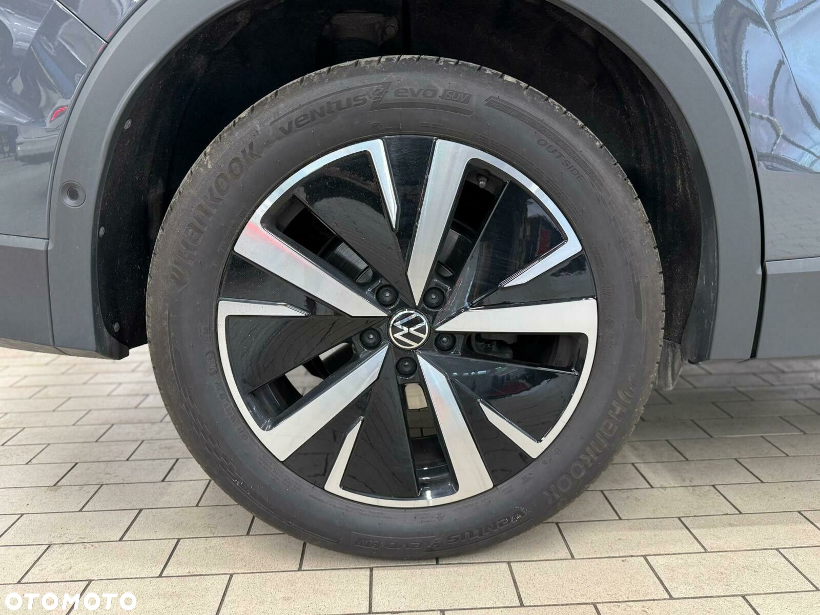 Volkswagen Tiguan - 37