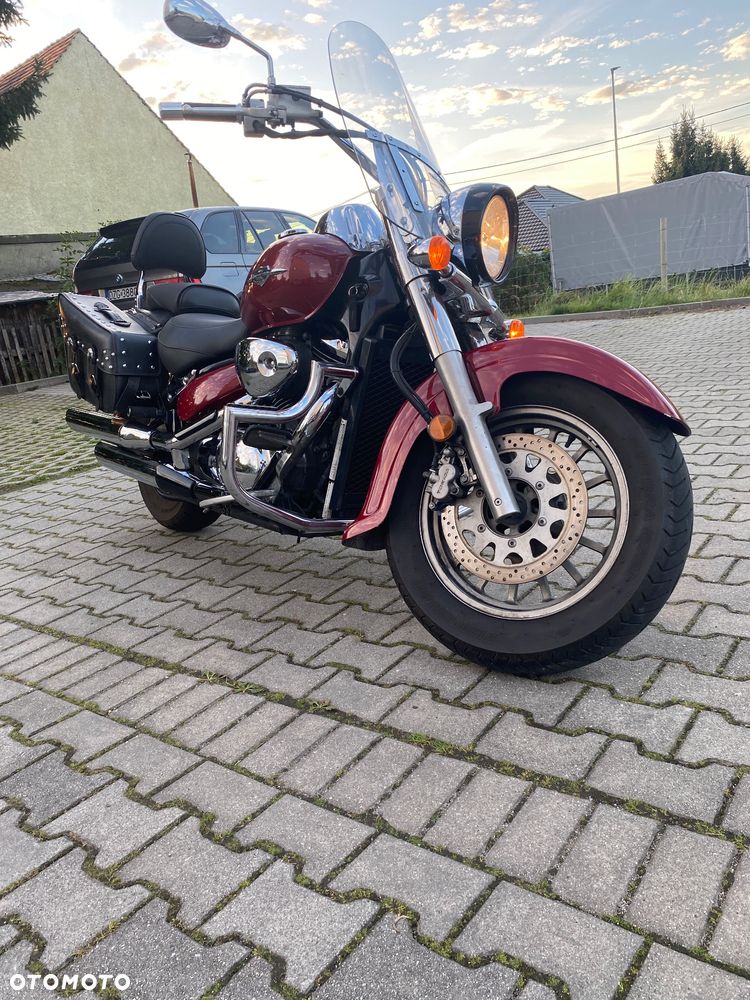 Suzuki VL 800 Volusia - Boulevard C50 - 3