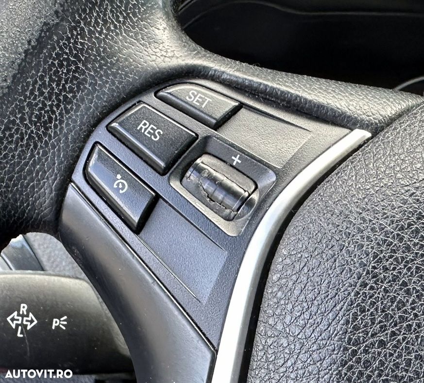 BMW Seria 1 116d EfficientDynamics Edition Sport Line - 22