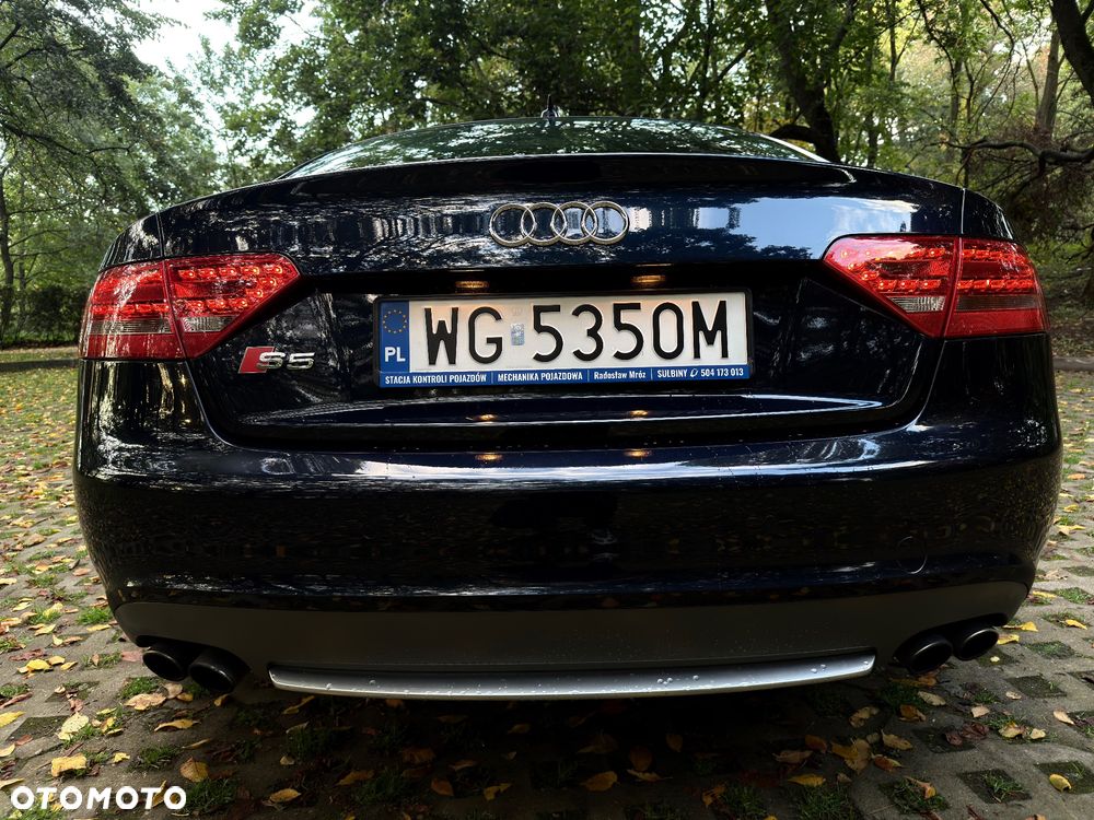 Audi S5 Coupé - 11