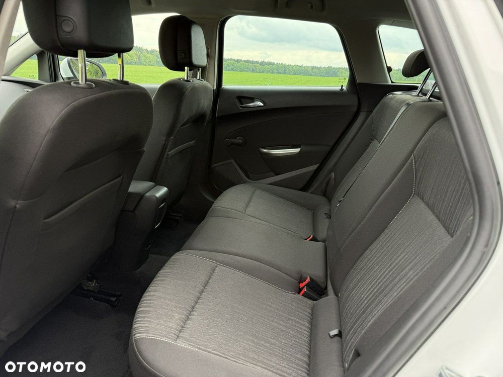 Opel Astra 1.4 Turbo ENERGY - 8