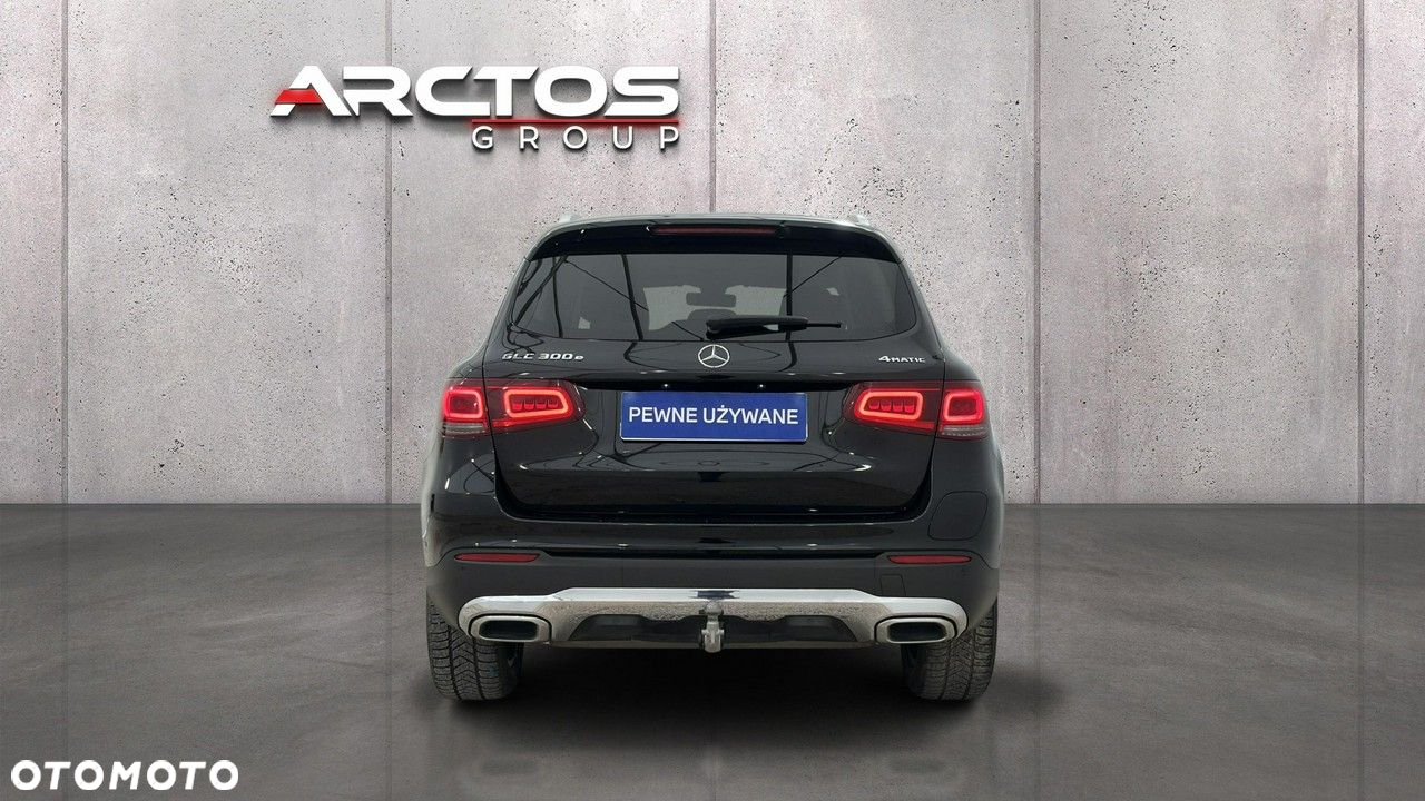Mercedes-Benz GLC - 4