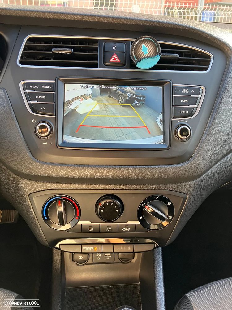 Hyundai i20 ver-1-0-t--gdi-blue-comfort - 12