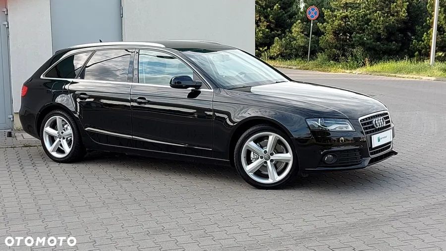 Audi A4 - 8