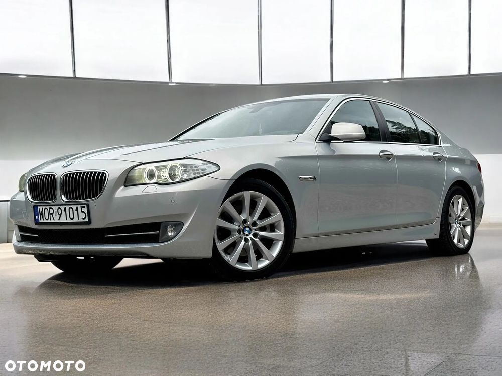 BMW Seria 5 520i - 7