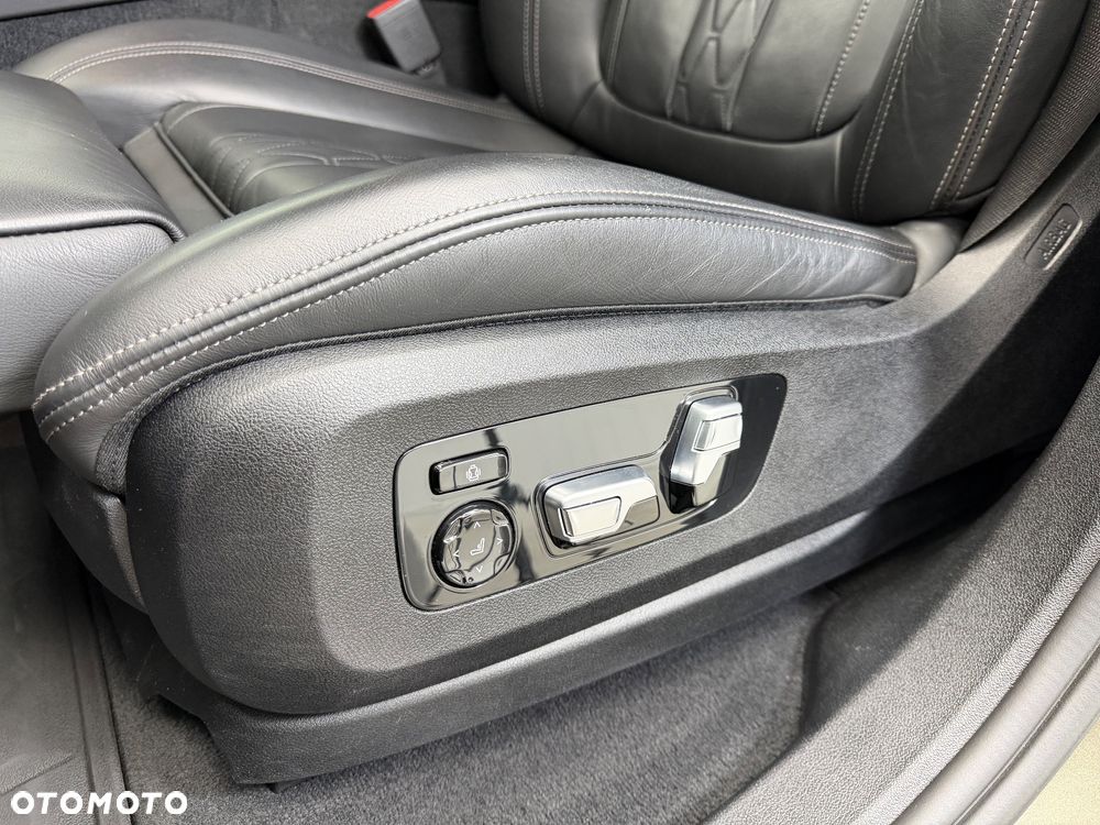 BMW X6 xDrive30d - 21