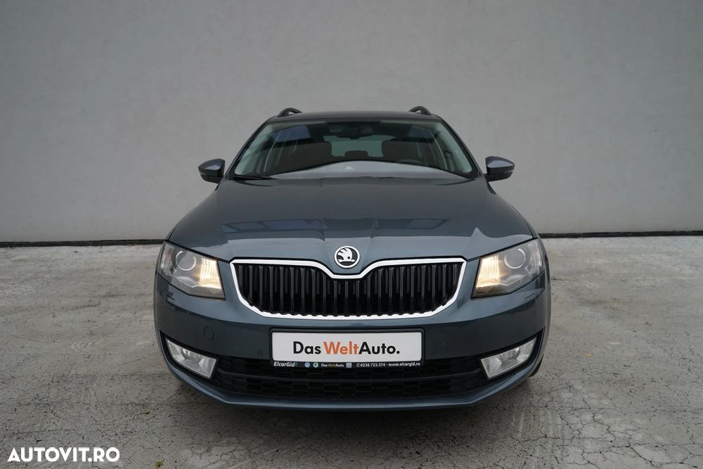 Skoda Octavia 2.0 TDI DSG Style - 9