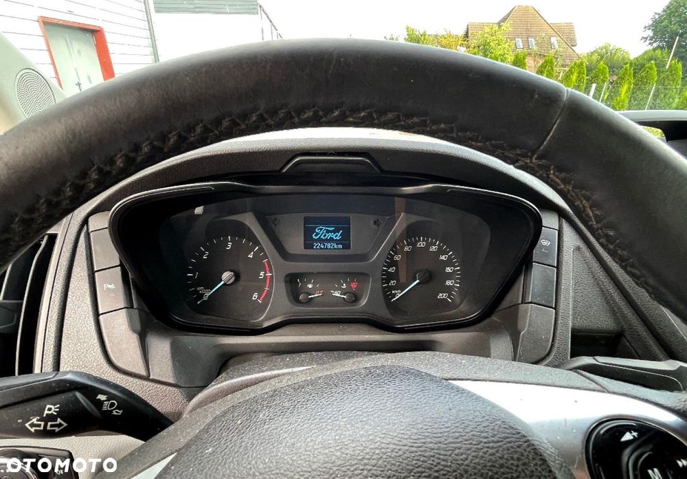 Ford Transit - 17