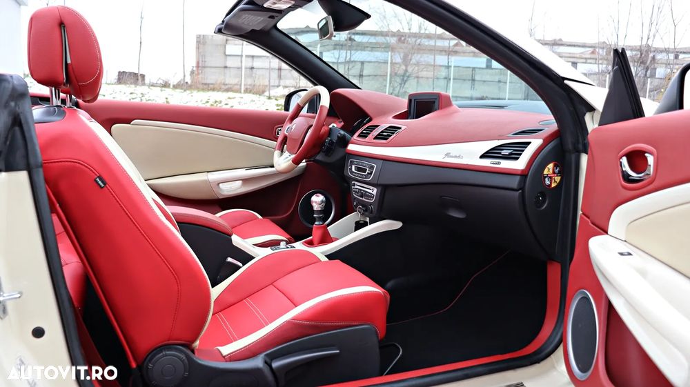 Renault Megane III 1.5 dCi Color Edition - 16