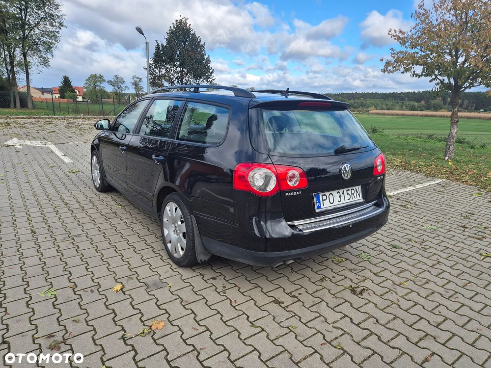 Volkswagen Passat 2.0 TDI Comfortline - 4