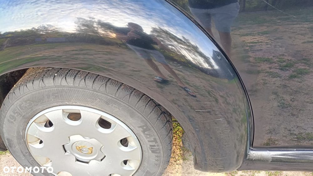 Volkswagen New Beetle 1.9 TDI - 23