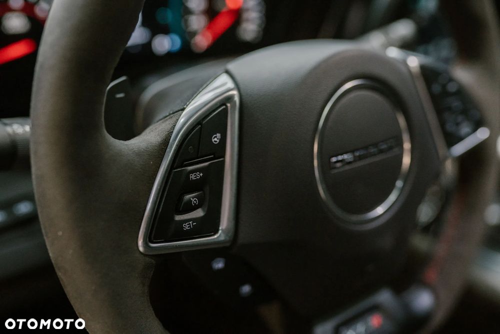 Chevrolet Camaro - 25