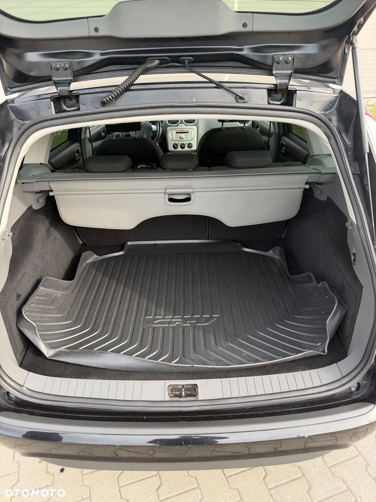 Ford Focus 1.6 16V Black Magic - 24
