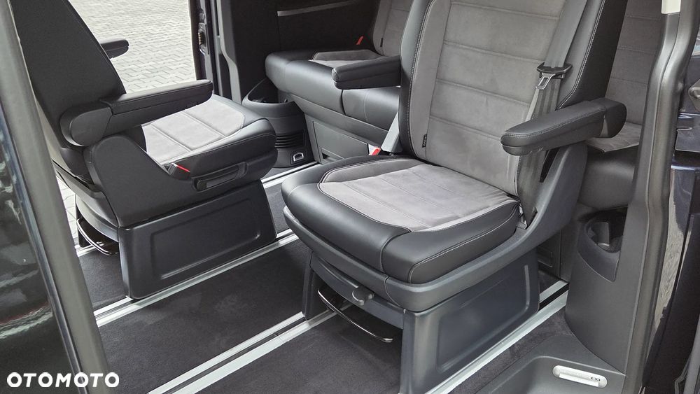 Volkswagen Multivan 2.0 TDI L1 Highline 4Motion DSG - 15