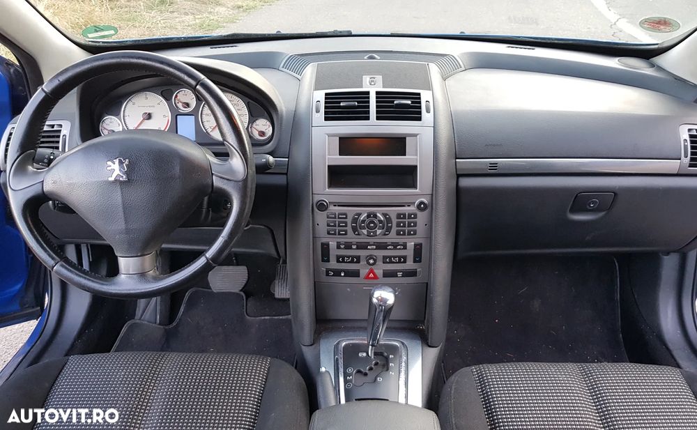 Peugeot 407 HDi 135 Automatik Premium - 25