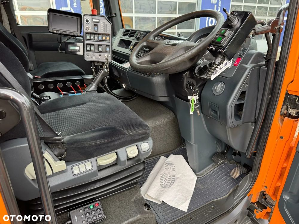 MAN 12.220 4x2 BL EURO5 ZAMIATARKA VIAJET 5RHS - 15