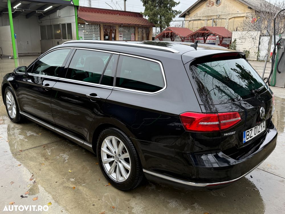 Volkswagen Passat Variant 2.0 TDI SCR DSG BlueMotion Highline - 4