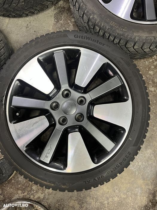 Jante r18 cu anvelope iarna kia soul 2019 - 3