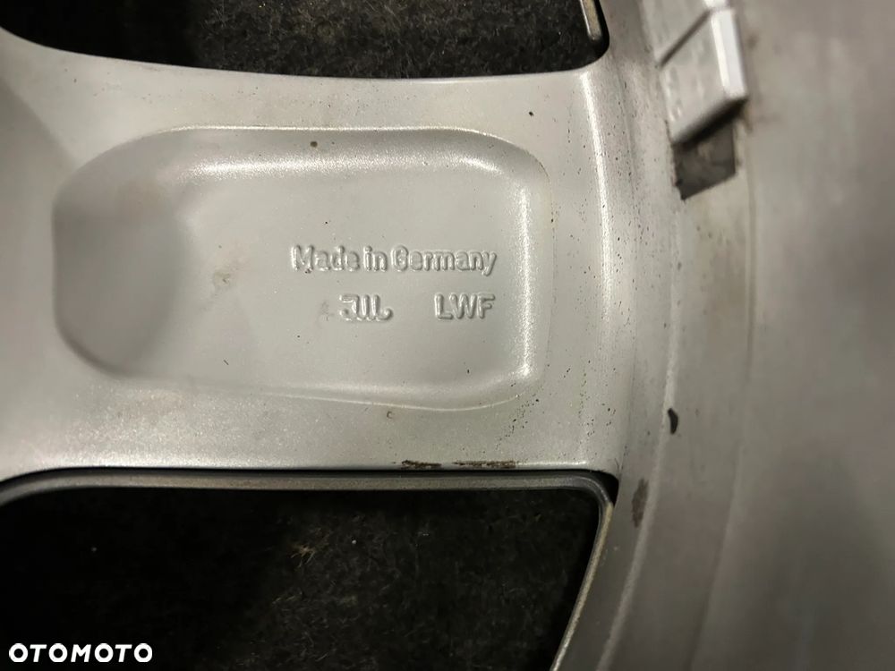 Alufelga Audi A1 17 cali 5x100 1szt. 8X0601027E - 8