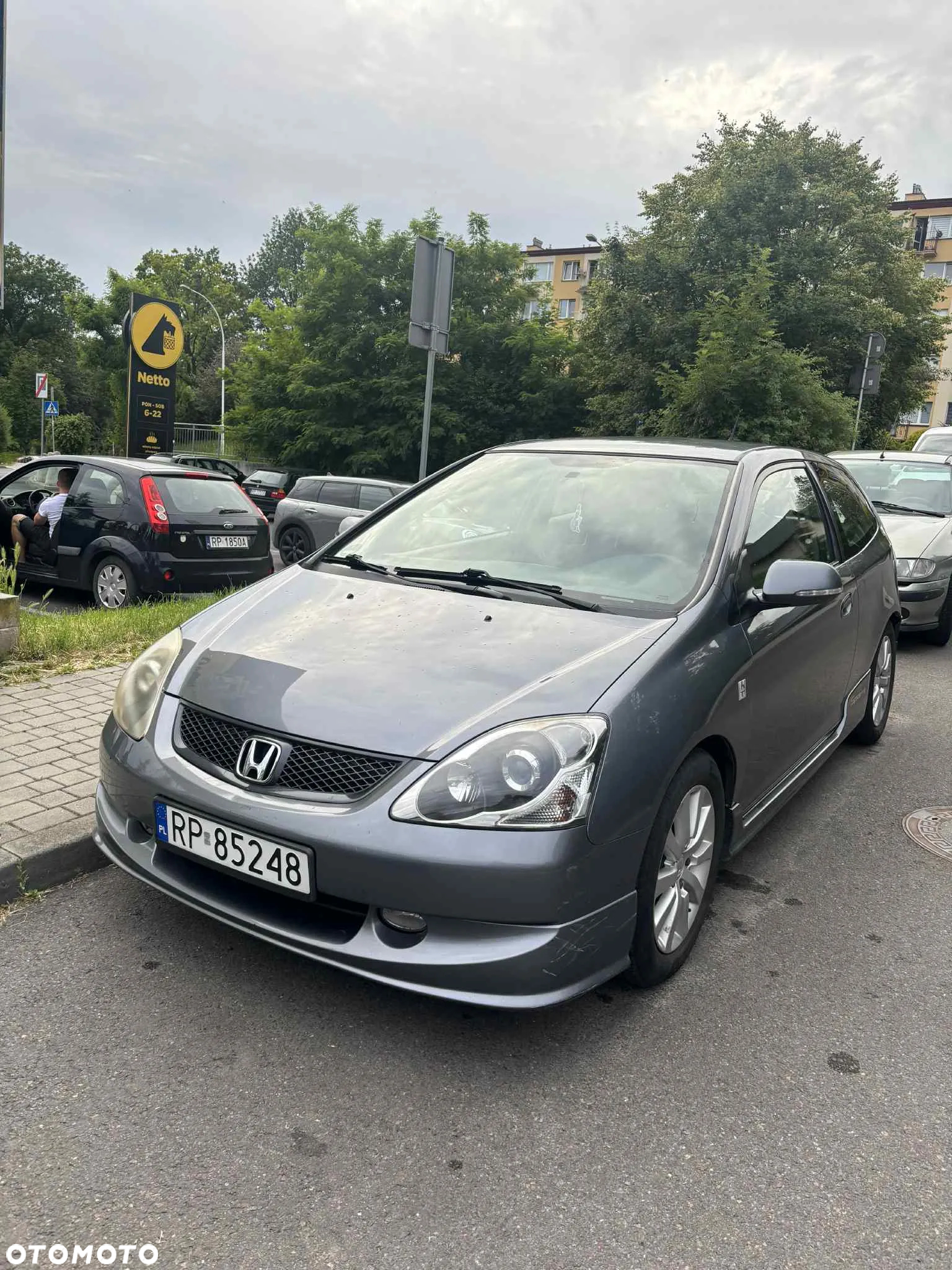 Honda Civic 1.4i Sport - 4
