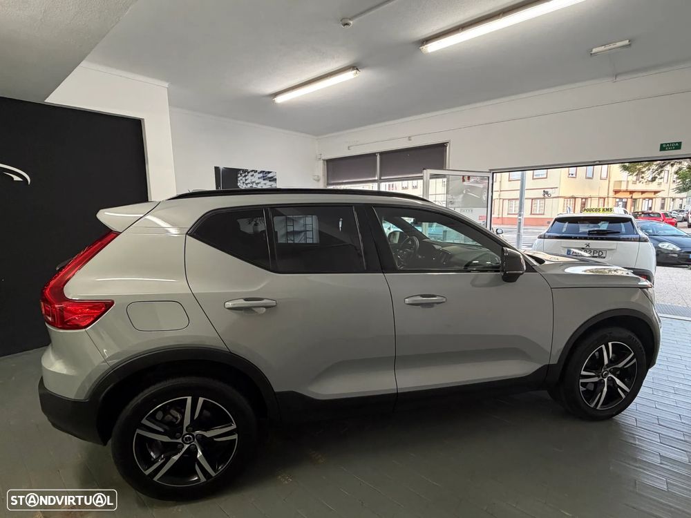 Volvo XC 40 1.5 T2 Plus Dark Auto - 16