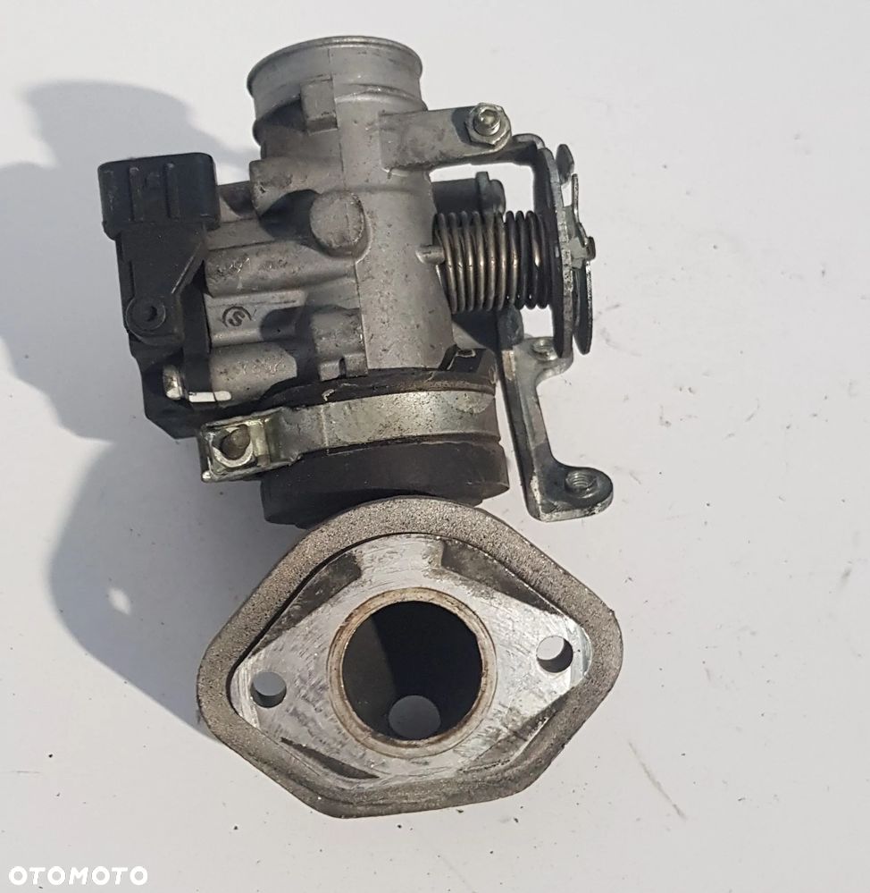 Honda Vision NSC Przepustnica - 2