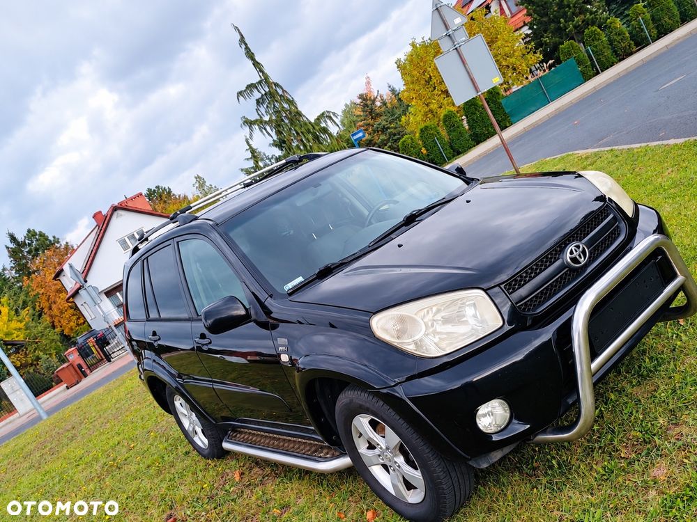 Toyota RAV4 2.0 VVT-i 4x4 - 1