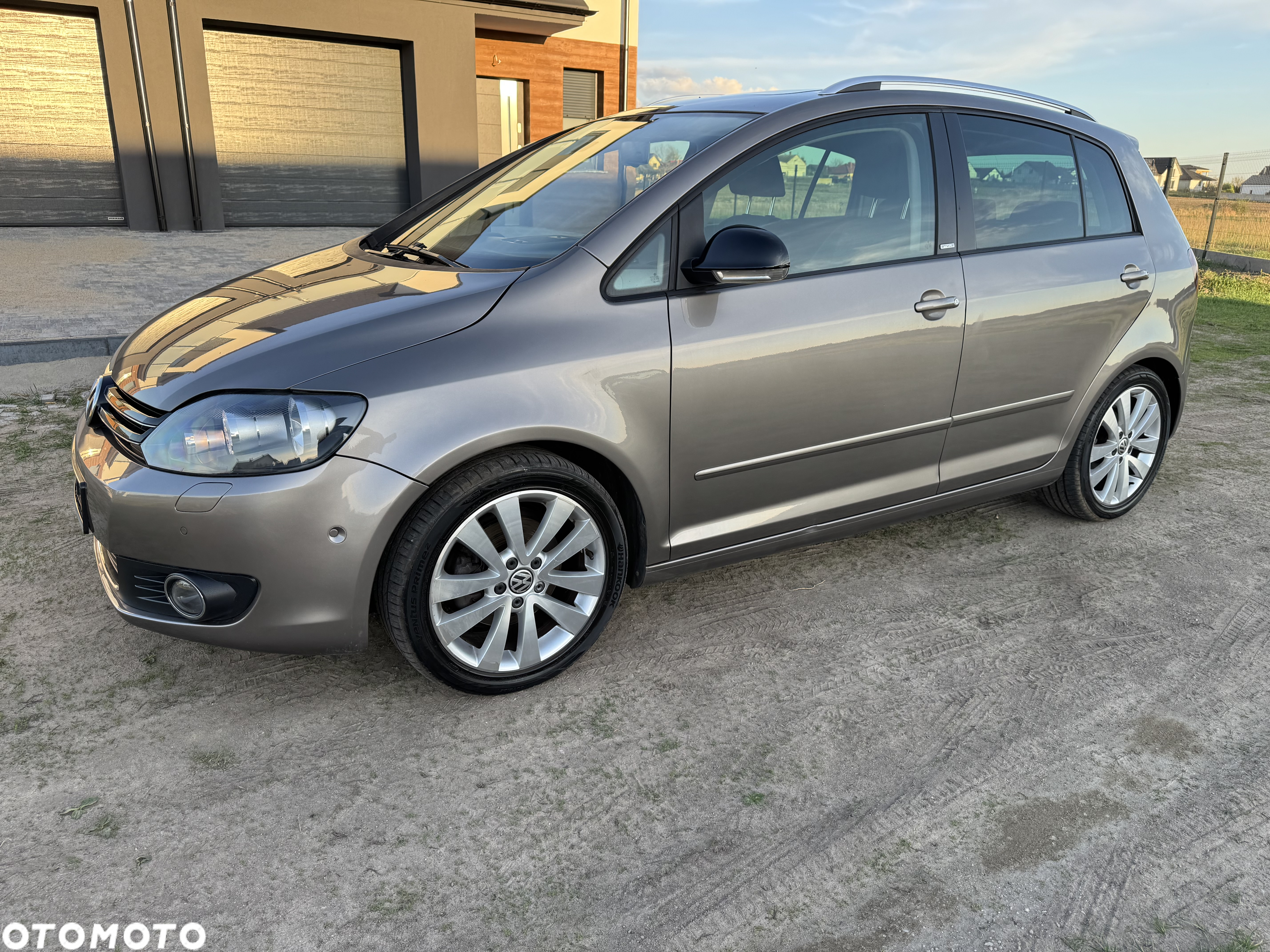 Volkswagen Golf Plus 1.4 TSI DSG Style - 4