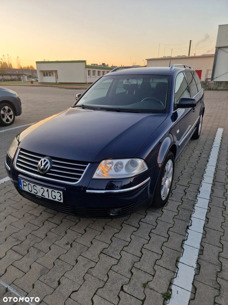 Volkswagen Passat 2.5 TDI Comfortline - 2