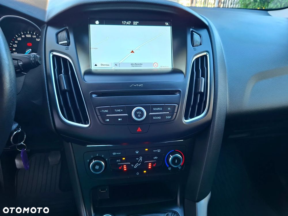 Ford Focus 1.0 EcoBoost STart-Stopp-System ACTIVE - 27