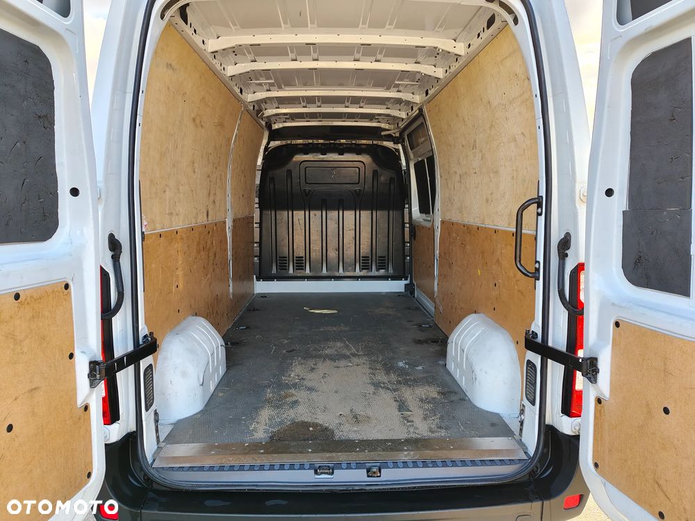 Renault Master - 15